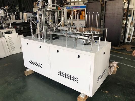 La fabricación de cajas del papel del cartón de FBJ-B trabaja a máquina inteligente automático se lleva la empaquetadora