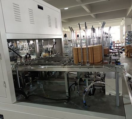 Las bandejas empapelan la máquina 50-70/Min automático 8KW de la fiambrera