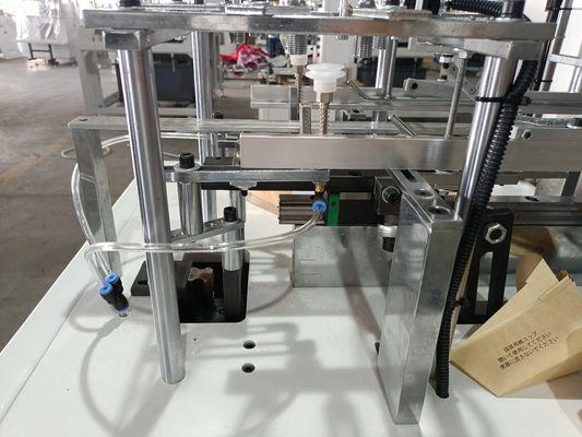 Tipo máquina de la nave del pollo de fabricación de cartón del papel FBJ-C automático